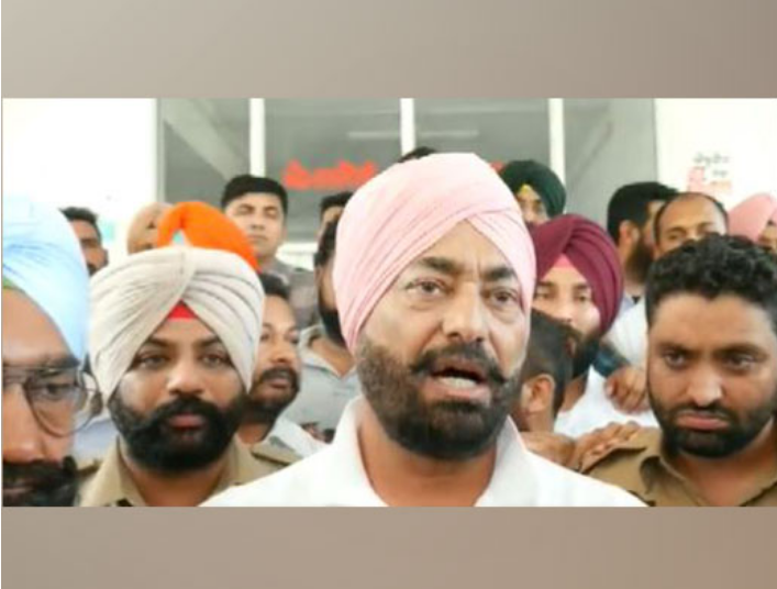 Congress Leader Sukhpal Singh Khaira Accuses Punjab CM Bhagwant Mann of "Politics of Revenge"