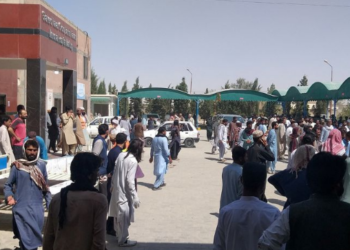 Twin Blasts Rock Pakistani Mosques During Prophet Mohammed's Birthday Celebrations, Leaving Dozens Dead