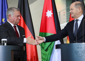 Jordan's King Abdullah Warns Against Pushing Palestinian Refugees into Egypt or Jordan