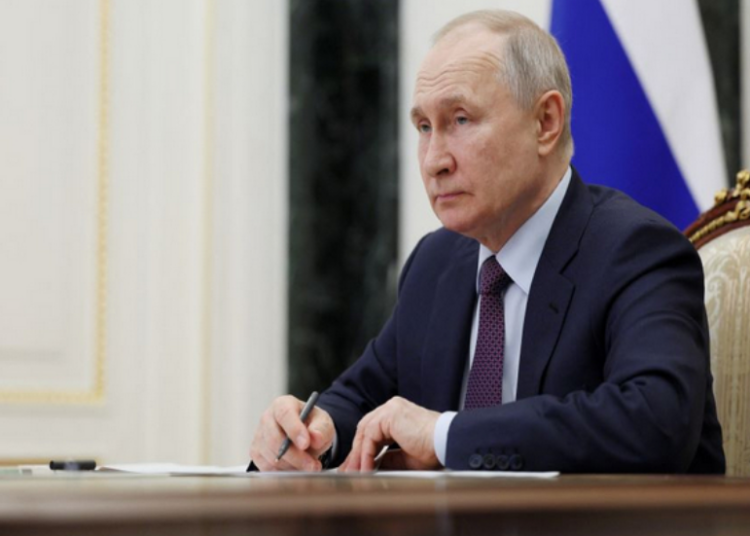 Putin Suggests Russia Could Resume Nuclear Weapons Testing, Hints at Leaving Test Ban Treaty