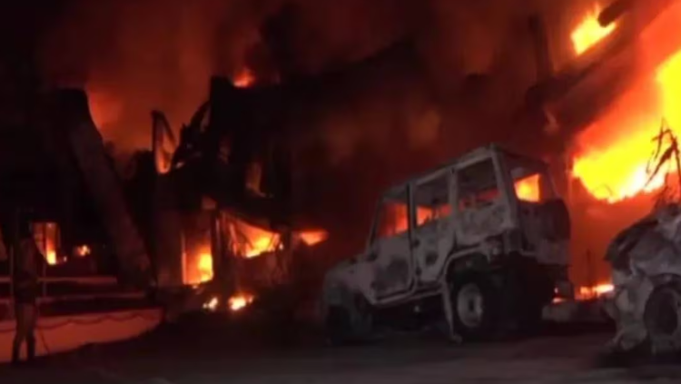 Fire Engulfs Factory in Jammu's Gangyal Area; Prompt Response Averts Major Disaster