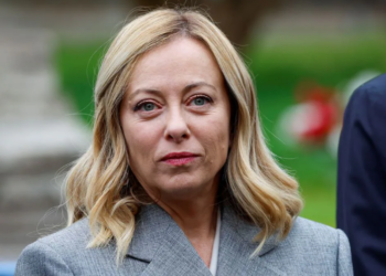 Italian Ruling Coalition Rejects ESM Reform in Unprecedented Vote