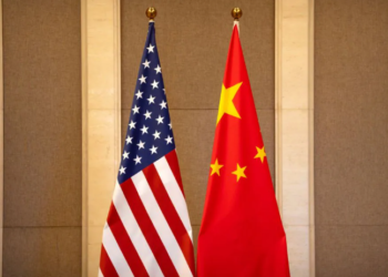 Diplomatic Thaw: US and China's Top Military Officials Speak for the First Time in Over a Year