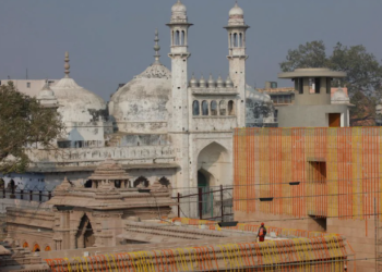 "Survey Unveils Controversial Findings: Mosque in Varanasi Allegedly Built Over Temple, Say Hindu Petitioners"