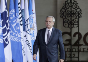 Argentine court hears dueling appeals in ex-president's graft case