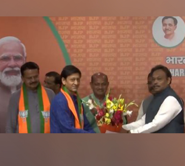 Former BJD MPs Bhartruhari Mahtab and Sidhant Mohapatra Officially Join BJP