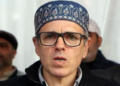 Omar Abdullah said that the Jammu and Kashmir DGP should leave politics to the politicians and focus on doing his job (File)