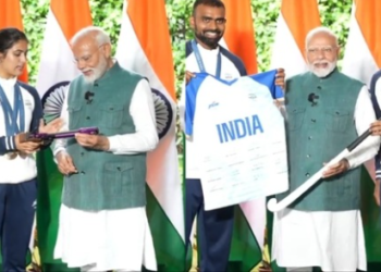 Prime Minister Narendra Modi with Olympic medallists.