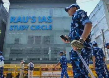 Security officials deployed at Rau’s IAS Study circle in Old Rajinder Nagar earlier this month (HT Photo)