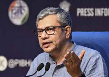 Union minister of information and broadcasting Ashwini Vaishnaw(PTI file)