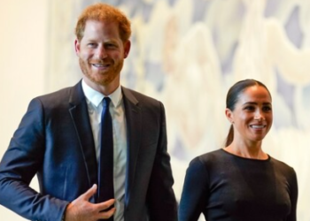 Tina Brown argues Meghan Markle's persuasive nature led Prince Harry to move to California, leaving royal duties behind. (AP Photo/Seth Wenig, File)(AP)