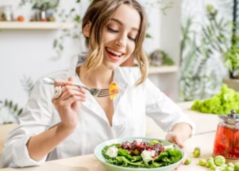 Much like how green and natural diets are perceived to be as healthy, everything else that is natural is also labelled as trustworthy and safe.(Shutterstock)v
