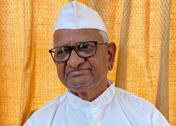 Anna Hazare Blames AAP’s Delhi Election Setback On Liquor Controversy