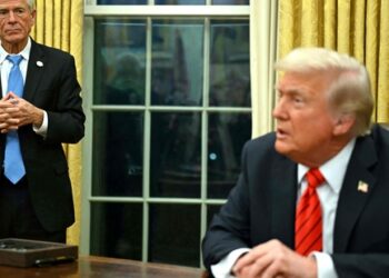 US tariffs on Chinese goods disrupt Christmas decoration exports