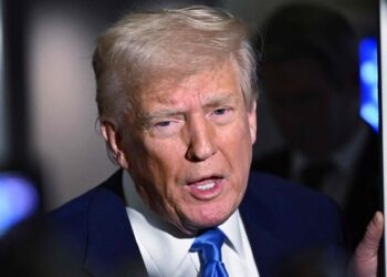 Trump admin puts CIS Ombudsman staff on leave, jeopardizing help for H-1B and F-1 visa holders