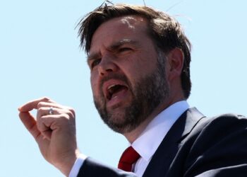 JD Vance Condemns Pahalgam Terror Attack, Urges Restraint to Avoid India-Pakistan Conflict