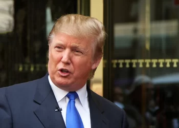 Donald Trump showers praise on Sean Hannity and Ainsley Earhardt’s relationship during Fox appearance