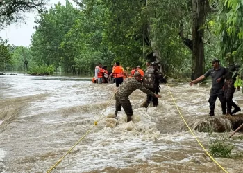 Torrential rains devastate Jammu, 10 killed as Vaishno Devi yatra suspended