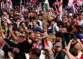 Over 100,000 join Tommy Robinson’s ‘Free Speech’ march in London as counter-protesters rally
