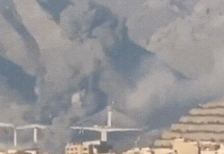 Trump Urges Iran to “Make a Deal Before It’s Too Late” After US-Israel Strike on Karaj Bridge