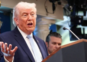 Trump Demands European Military Support in Strait of Hormuz Amid Iran Tensions