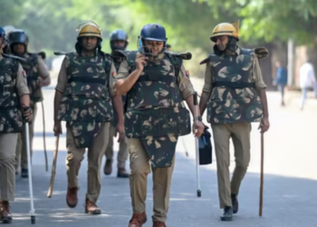 Noida Domestic Workers’ Strike in Sector 121 Escalates Wage Demands Amid Protests