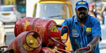 Households to choose between LPG and PNG under new government fuel rule in India