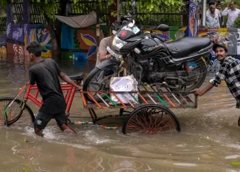Gujarat On High Alert As IMD Warns Of Extremely Heavy Rainfall; Armed Forces Kept Ready For Rescue Operations