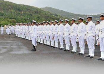 Indian Navy joins search for three missing fishermen after boat mishaps in Kerala