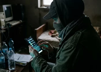 Pakistan-based terror groups, ISI exploit porn sites and encrypted apps to recruit in J&K