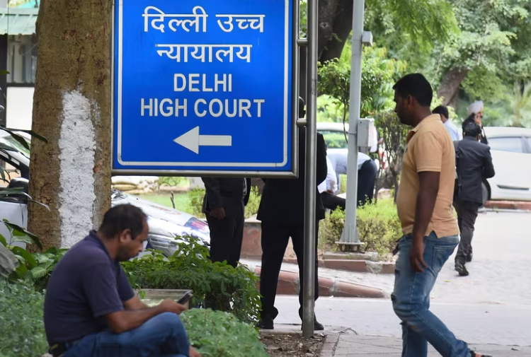 Maternity Leave Cannot Become a Workplace Penalty: Delhi High Court
