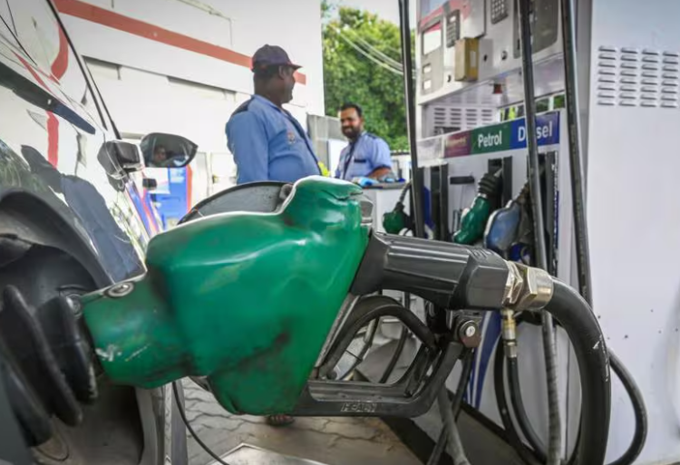 Haryana-NCR Petrol Pumps To Deny Fuel To Vehicles Without Valid PUC Certificates
