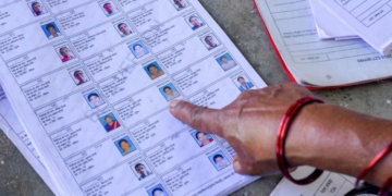 ECI Orders Searchable PDF Voter Rolls for Political Parties, Excluding Photos