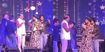 Uttarakhand Minister Confronts Daler Mehndi On Stage, Questions Singer Over Alleged Alcohol Consumption